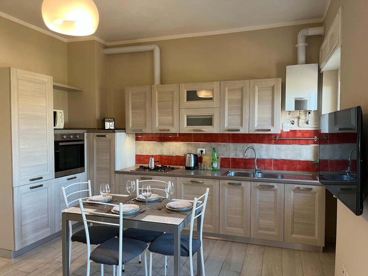 Appartement Garibaldi 46 à Verbania Extérieur photo